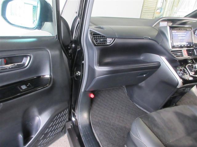 ヴォクシー ハイブリッドZS 煌III ドライブレコーダ 地デジTV リヤカメラ スマートキー DVD再生可 クルコン VSC キーレス アルミホイール ナビ&TV LEDヘッドランプ ETC 3列シート 記録簿 ハーフレザーシート ABS(4枚目)