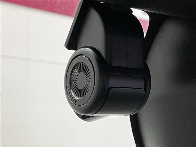 タント カスタムＸ　衝突軽減ブレーキ　半革シート　アイドリングストップ機能　Ｂカメラ　ナビＴＶ　盗難警報装置　ＬＥＤ　ＥＴＣ　キーレスエントリー　スマキー　フルセグＴＶ　エアコン　Ｗエアバッグ　ＤＶＤ　パワステ　ＡＢＳ（11枚目）