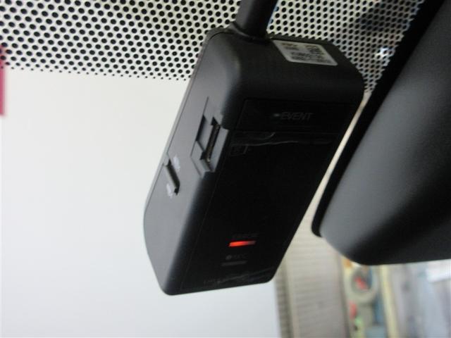 カローラクロス ハイブリッド Z ムーンルーフ 衝突軽減B 記録簿有 フルセグテレビ スマキ- 半レザー Bモニター アクティブクルーズコントロール メモリナビ イモビ LED AC 運転席Pシート キーレス パワステ アルミ ABS(18枚目)