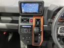Ｇ　運転席助手席エアバッグ　被害軽減ブレーキ　Ｉストップ　リアカメラ　メモリナビ　スマートキー＆プッシュスタート　横滑り防止　点検記録簿　ドライブレコーダー　フルセグ地デジＴＶ　ナビＴＶ　ＥＴＣ　ＤＶＤ（16枚目）