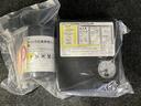 スペーシア Ｘ　記録簿付き　エネチャージ　ナビＴＶ　ＡＡＣ　横滑り防止　イモビライザー　メモリーナビゲーション　スマートキー　ＥＴＣ　ＤＶＤ　エアバック　キーレススタートシステム　ＡＢＳ　パワーウィンドウ（7枚目）