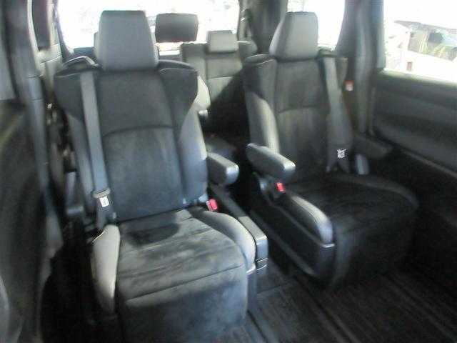 アルファード ２．５Ｓ　タイプゴールドＩＩＩ　半革シート　ＴＳＳ　ＢＭ　ＬＥＤヘッドライト　ドライブレコーダー　ＤＶＤ　ＥＴＣ　オートエアコン　ダブルエアコン　パワステ　キーレス　スマートキー　横滑り防止装置　ＡＢＳ　アルミホイール　イモビライザ（7枚目）