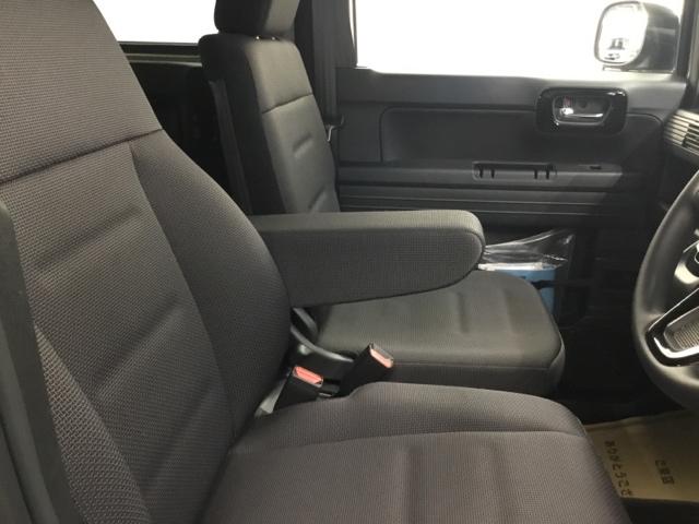 Ｎ－ＶＡＮ＋スタイル ファン・ターボホンダセンシング　メモリーナビ　リアカメラ　ＥＴＣ　イモビライザー　助手席エアバック　Ｓキー　ナビ＆ＴＶ　両面スライドドア　地デジ　ＡＡＣ　ターボ　キーフリーシステム　ＰＳ　クルコン　横滑り防止　パワーウインド　ＡＢＳ（17枚目）