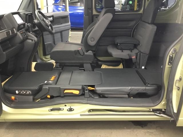 Ｎ－ＶＡＮ＋スタイル ファン・ターボホンダセンシング　メモリーナビ　リアカメラ　ＥＴＣ　イモビライザー　助手席エアバック　Ｓキー　ナビ＆ＴＶ　両面スライドドア　地デジ　ＡＡＣ　ターボ　キーフリーシステム　ＰＳ　クルコン　横滑り防止　パワーウインド　ＡＢＳ（29枚目）
