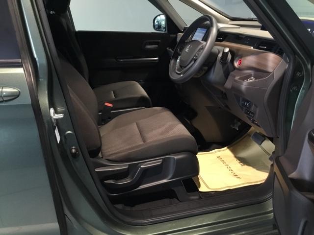 フリード Ｇ・ホンダセンシング　メモリーナビ　フルセグ　リアカメラ　ＥＴＣ　ドラレコ　Ｆセグ　追突被害軽減ブレーキ　Ｗエアバッグ　パワーウィンドウ　アクティブクルーズコントロール　スマートキ　カラーバックモニター　ＶＳＡ　エアコン（16枚目）