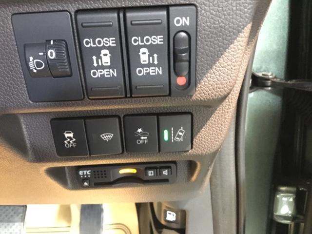 フリード Ｇ・ホンダセンシング　メモリーナビ　フルセグ　リアカメラ　ＥＴＣ　ドラレコ　Ｆセグ　追突被害軽減ブレーキ　Ｗエアバッグ　パワーウィンドウ　アクティブクルーズコントロール　スマートキ　カラーバックモニター　ＶＳＡ　エアコン（30枚目）