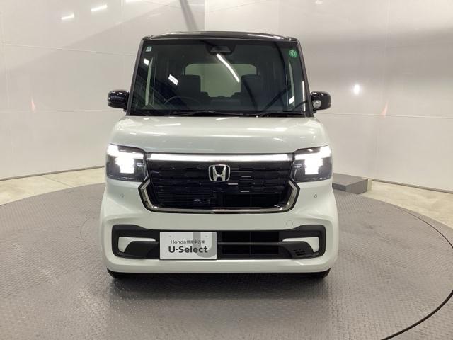 N-BOXカスタム コーディネートスタイル ディスプレイオーディオ リアカメラ オートクルーズ W電動ドア シートヒータ LED ESC ソナー ベンチシート アイドリングストップ エアコン サイドエアバック パワーウィンドウ オートライト(6枚目)