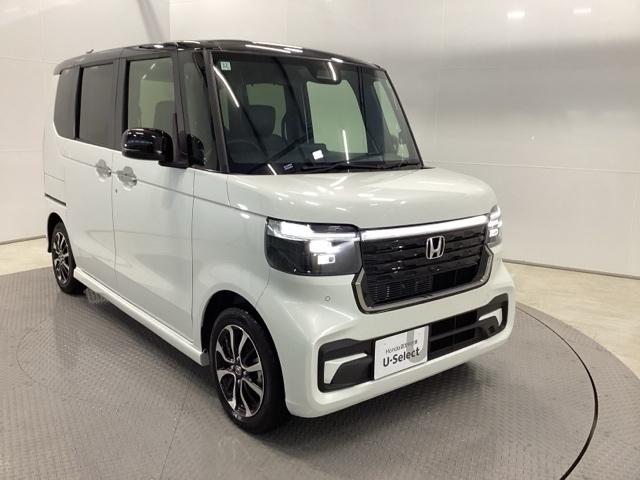 N-BOXカスタム コーディネートスタイル ディスプレイオーディオ リアカメラ オートクルーズ W電動ドア シートヒータ LED ESC ソナー ベンチシート アイドリングストップ エアコン サイドエアバック パワーウィンドウ オートライト(7枚目)