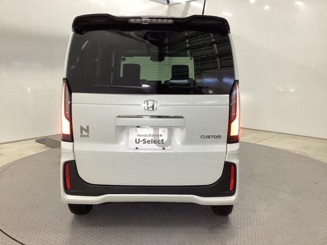 N-BOXカスタム コーディネートスタイル ディスプレイオーディオ リアカメラ オートクルーズ W電動ドア シートヒータ LED ESC ソナー ベンチシート アイドリングストップ エアコン サイドエアバック パワーウィンドウ オートライト(9枚目)
