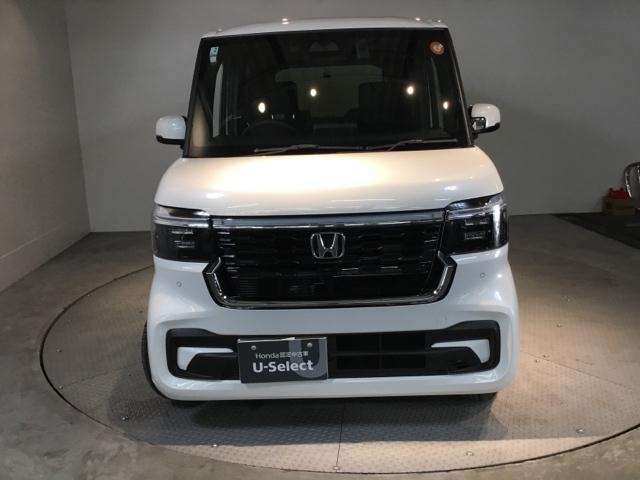 Ｎ－ＢＯＸカスタム ベースグレード　試乗車　メモリーナビ　ドラレコ　ＥＴＣ　ＵＳＢ接続　ＣＭＢＳ　Ｄレコ　禁煙　ベンチシート　オートエアコン　スマートキ　ＬＥＤ　盗難防止装置　クルコン　バックカメラ　フルセグＴＶ　パワーステアリング（6枚目）