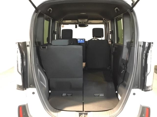 Ｎ－ＢＯＸカスタム ベースグレード　試乗車　メモリーナビ　ドラレコ　ＥＴＣ　ＵＳＢ接続　ＣＭＢＳ　Ｄレコ　禁煙　ベンチシート　オートエアコン　スマートキ　ＬＥＤ　盗難防止装置　クルコン　バックカメラ　フルセグＴＶ　パワーステアリング（11枚目）