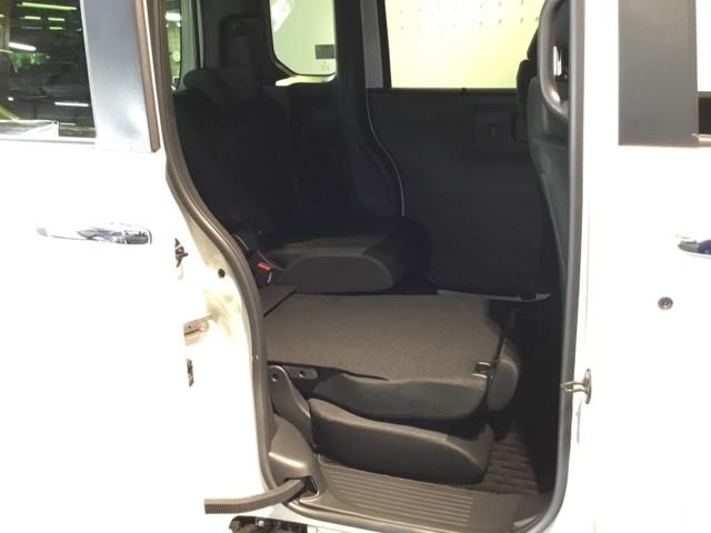 Ｎ－ＢＯＸカスタム ベースグレード　試乗車　メモリーナビ　ドラレコ　ＥＴＣ　ＵＳＢ接続　ＣＭＢＳ　Ｄレコ　禁煙　ベンチシート　オートエアコン　スマートキ　ＬＥＤ　盗難防止装置　クルコン　バックカメラ　フルセグＴＶ　パワーステアリング（13枚目）