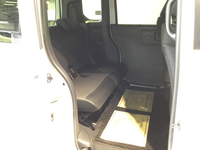 Ｎ－ＢＯＸカスタム ベースグレード　試乗車　メモリーナビ　ドラレコ　ＥＴＣ　ＵＳＢ接続　ＣＭＢＳ　Ｄレコ　禁煙　ベンチシート　オートエアコン　スマートキ　ＬＥＤ　盗難防止装置　クルコン　バックカメラ　フルセグＴＶ　パワーステアリング（15枚目）