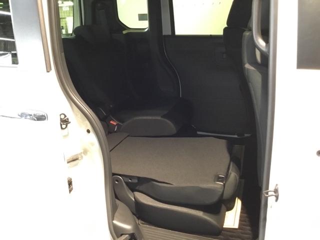 Ｎ－ＢＯＸカスタム ベースグレード　試乗車　メモリーナビ　ドラレコ　ＥＴＣ　ＵＳＢ接続　ＣＭＢＳ　Ｄレコ　ベンチシート　オートエアコン　スマートキ　ＬＥＤ　盗難防止装置　クルコン　バックカメラ　フルセグＴＶ　パワーステアリング　ＥＳＣ（13枚目）