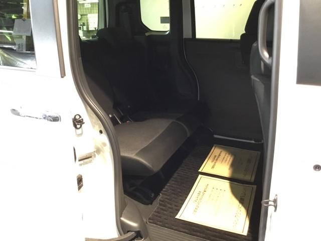 Ｎ－ＢＯＸカスタム ベースグレード　試乗車　メモリーナビ　ドラレコ　ＥＴＣ　ＵＳＢ接続　ＣＭＢＳ　Ｄレコ　ベンチシート　オートエアコン　スマートキ　ＬＥＤ　盗難防止装置　クルコン　バックカメラ　フルセグＴＶ　パワーステアリング　ＥＳＣ（15枚目）