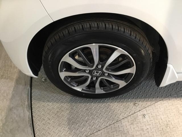 Ｎ－ＢＯＸカスタム ベースグレード　試乗車　メモリーナビ　ドラレコ　ＥＴＣ　ＵＳＢ接続　ＣＭＢＳ　Ｄレコ　ベンチシート　オートエアコン　スマートキ　ＬＥＤ　盗難防止装置　クルコン　バックカメラ　フルセグＴＶ　パワーステアリング　ＥＳＣ（36枚目）