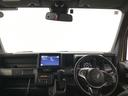 機能的なコックピット。快適な運転を楽しめますよ。