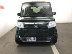 このフロントマスクは個性もいっぱい　人気の車です。 6