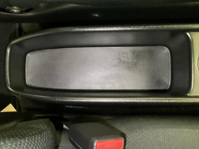 クロスロード HDDナビエディション リアカメラ ETC エアバッグ パワーステアリング ABS エアコン キーレスキー バックモニター 助手席エアバック DVD再生 3列シート パワーウィンドウ HDDナビ(29枚目)