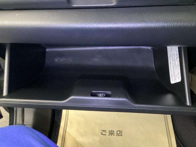 クロスロード HDDナビエディション リアカメラ ETC エアバッグ パワーステアリング ABS エアコン キーレスキー バックモニター 助手席エアバック DVD再生 3列シート パワーウィンドウ HDDナビ(31枚目)