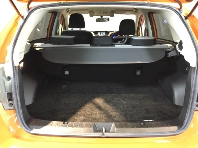 XVハイブリッド 2.0i-Lアイサイト ディスプレイオーディオ リアカメラ ETC Bモニ フルタイム4WD イモビライザー クルコン ESC キーレス ABS Wエアバック パワーステアリング エアバッグ パワーウインドウ(6枚目)