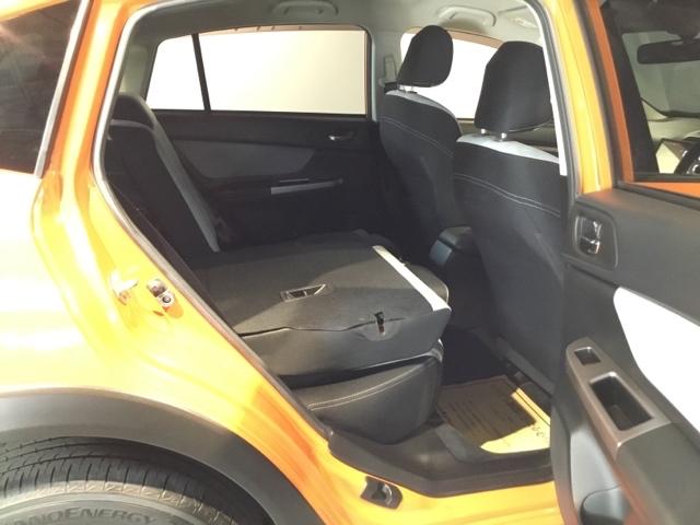 XVハイブリッド 2.0i-Lアイサイト ディスプレイオーディオ リアカメラ ETC Bモニ フルタイム4WD イモビライザー クルコン ESC キーレス ABS Wエアバック パワーステアリング エアバッグ パワーウインドウ(8枚目)