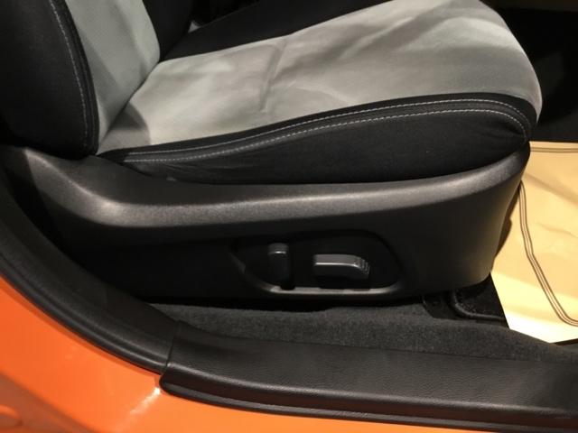 XVハイブリッド 2.0i-Lアイサイト ディスプレイオーディオ リアカメラ ETC Bモニ フルタイム4WD イモビライザー クルコン ESC キーレス ABS Wエアバック パワーステアリング エアバッグ パワーウインドウ(12枚目)