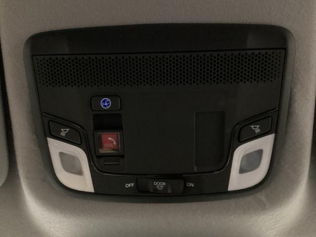 フィット e:HEVホーム 試乗車 禁煙車 メモリーナビ フルセグ リアカメラ ETC 前後誤発進抑制機能 クリソナ 助手席エアバッグ 運転席エアバッグ アイドリングストップ LEDライト USB接続 バックカメラ ABS(14枚目)