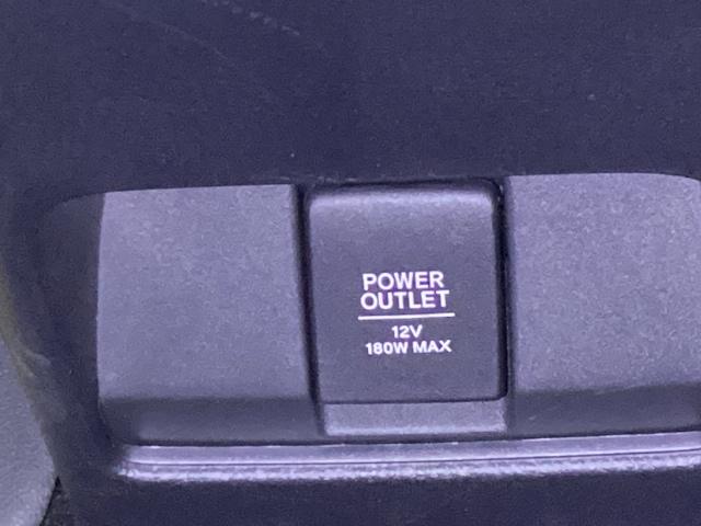 WR-V Z 試乗車 禁煙車 メモリーナビ フルセグ リアカメラ ETC 盗難防止装置 誤発進抑制 Rカメラ USB ESC LEDライト ABS ドラレコ パワーウィンドウ パワーステアリング フルオートエアコン(15枚目)