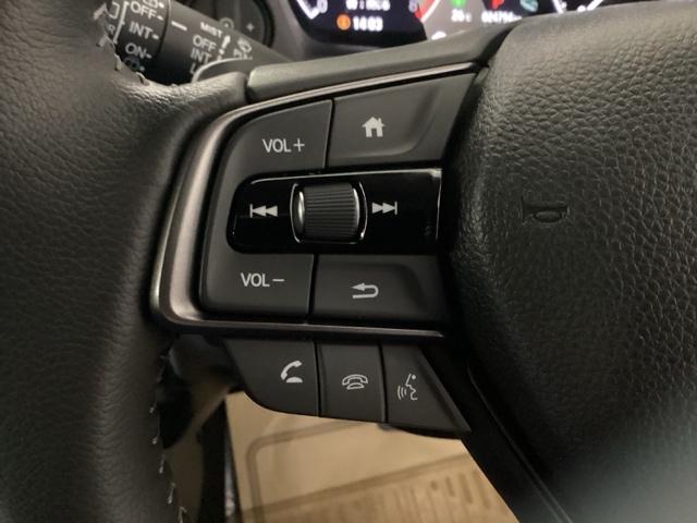 WR-V Z 試乗車 禁煙車 メモリーナビ フルセグ リアカメラ ETC 盗難防止装置 誤発進抑制 Rカメラ USB ESC LEDライト ABS ドラレコ パワーウィンドウ パワーステアリング フルオートエアコン(24枚目)