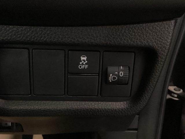 WR-V Z 試乗車 禁煙車 メモリーナビ フルセグ リアカメラ ETC 盗難防止装置 誤発進抑制 Rカメラ USB ESC LEDライト ABS ドラレコ パワーウィンドウ パワーステアリング フルオートエアコン(26枚目)