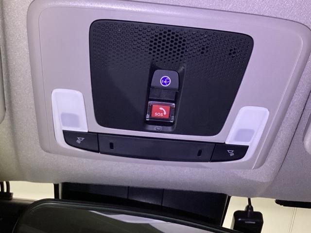 WR-V Z 試乗車 禁煙車 メモリーナビ フルセグ リアカメラ ETC 盗難防止装置 誤発進抑制 Rカメラ USB ESC LEDライト ABS ドラレコ パワーウィンドウ パワーステアリング フルオートエアコン(33枚目)