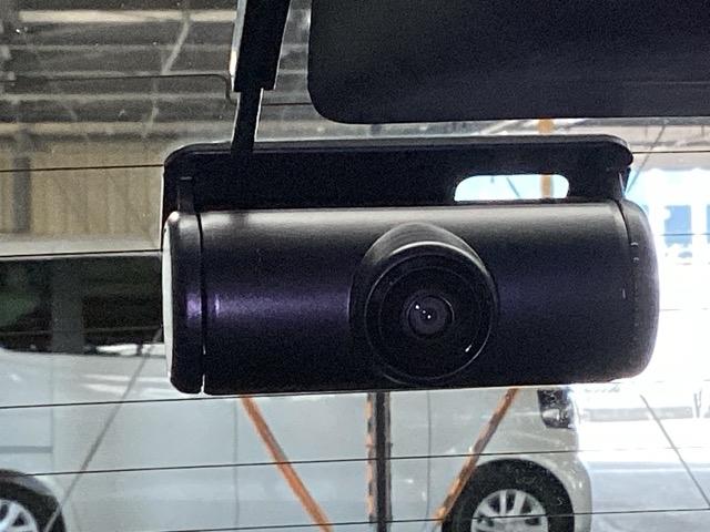 WR-V Z 試乗車 禁煙車 メモリーナビ フルセグ リアカメラ ETC 盗難防止装置 誤発進抑制 Rカメラ USB ESC LEDライト ABS ドラレコ パワーウィンドウ パワーステアリング フルオートエアコン(37枚目)