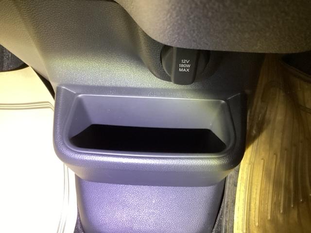 N-BOXカスタム ベースグレード 試乗車 メモリーナビ ドラレコ ETC CMBS Dレコ 禁煙 ベンチシート オートエアコン スマートキ LED 盗難防止装置 クルコン バックカメラ フルセグTV パワーステアリング エアバッグ(26枚目)