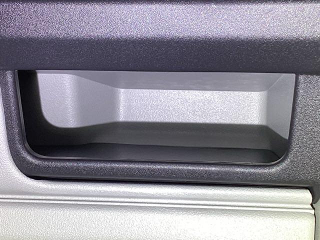 「Ｎ−ＶＡＮｅ：」は、電気の力で広がる新しい暮らしのかたちです。アウトドアや災害時には電源としても活躍。もしもの時も、いつもの日常も、この一台がしっかり支えてくれます。