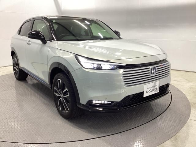 ヴェゼル ｅ：ＨＥＶＺ・ＰＬａＹパッケージＢＳＩ後退出庫サポートレス　メモリーナビ　リアカメラ　ＥＴＣ　オートクルーズコントロール　アイドリングストップ　ドラレコ　ＬＥＤヘッド　ＵＳＢ　電動テールゲート　衝突被害軽減システム　リヤカメラ　フルセグテレビ　横滑り防止装置（7枚目）