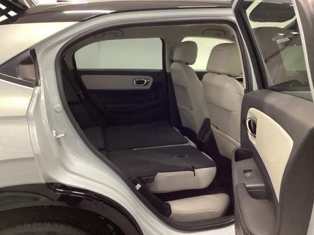 ヴェゼル ｅ：ＨＥＶＺ・ＰＬａＹパッケージＢＳＩ後退出庫サポートレス　メモリーナビ　リアカメラ　ＥＴＣ　オートクルーズコントロール　アイドリングストップ　ドラレコ　ＬＥＤヘッド　ＵＳＢ　電動テールゲート　衝突被害軽減システム　リヤカメラ　フルセグテレビ　横滑り防止装置（21枚目）