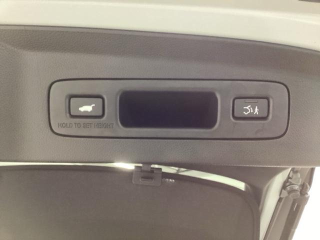 ヴェゼル ｅ：ＨＥＶＺ・ＰＬａＹパッケージＢＳＩ後退出庫サポートレス　メモリーナビ　リアカメラ　ＥＴＣ　オートクルーズコントロール　アイドリングストップ　ドラレコ　ＬＥＤヘッド　ＵＳＢ　電動テールゲート　衝突被害軽減システム　リヤカメラ　フルセグテレビ　横滑り防止装置（24枚目）