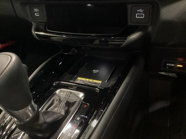 ヴェゼル ｅ：ＨＥＶＺ・ＰＬａＹパッケージＢＳＩ後退出庫サポートレス　メモリーナビ　リアカメラ　ＥＴＣ　オートクルーズコントロール　アイドリングストップ　ドラレコ　ＬＥＤヘッド　ＵＳＢ　電動テールゲート　衝突被害軽減システム　リヤカメラ　フルセグテレビ　横滑り防止装置（30枚目）