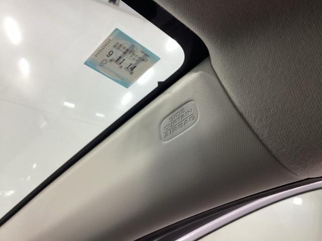 ヴェゼル ｅ：ＨＥＶＺ・ＰＬａＹパッケージＢＳＩ後退出庫サポートレス　メモリーナビ　リアカメラ　ＥＴＣ　オートクルーズコントロール　アイドリングストップ　ドラレコ　ＬＥＤヘッド　ＵＳＢ　電動テールゲート　衝突被害軽減システム　リヤカメラ　フルセグテレビ　横滑り防止装置（35枚目）