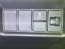 e:HEVホーム 試乗車 禁煙車 メモリーナビ フルセグ リアカメラ ETC 前後誤発進抑制機能 クリソナ 助手席エアバッグ 運転席エアバッグ アイドリングストップ LEDライト USB接続 バックカメラ ABS(30枚目)