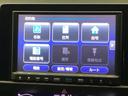【Ｈｏｎｄａ純正メモリーナビ】使いやすいナビで目的地までしっかり案内してくれます。フルセグ、ＤＶＤ、ＣＤ再生オーディオ機能が充実。お車の運転がさらに楽しくなりますよ。