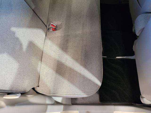 アルトラパン S ドライブレコーダー 衝突被害軽減システム オートライト HID スマートキー アイドリングストップ 電動格納ミラー シートヒーター ベンチシート CVT 盗難防止システム ABS ESC CD(42枚目)