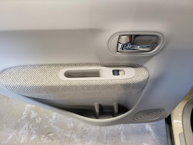 アルトラパン S ドライブレコーダー 衝突被害軽減システム オートライト HID スマートキー アイドリングストップ 電動格納ミラー シートヒーター ベンチシート CVT 盗難防止システム ABS ESC CD(47枚目)