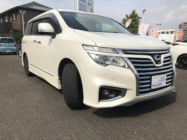 エルグランド ２５０ハイウェイスターＳ　純正ナビ　フルセグＴＶ　アラウンドビューモニター　後席モニター　クルーズコントロール　クリアランスソナー　両側電動スライドドア　ハーフレザーシート　オットマン　７人乗り（3枚目）