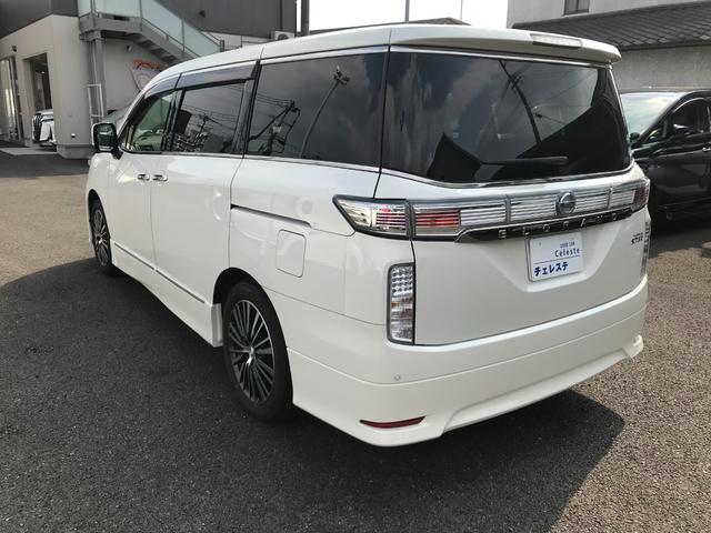 エルグランド ２５０ハイウェイスターＳ　純正ナビ　フルセグＴＶ　アラウンドビューモニター　後席モニター　クルーズコントロール　クリアランスソナー　両側電動スライドドア　ハーフレザーシート　オットマン　７人乗り（8枚目）