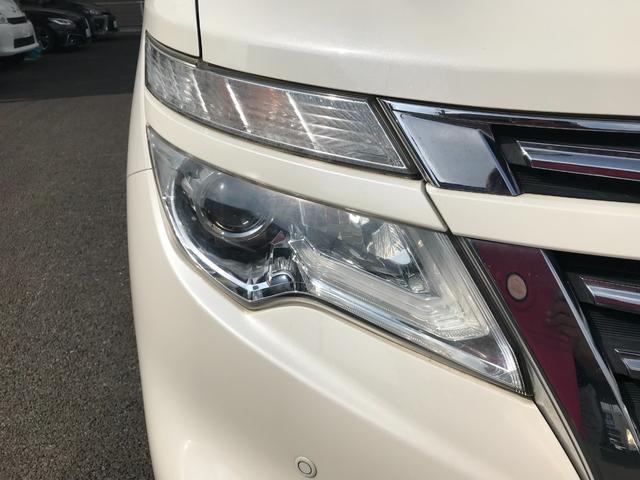 エルグランド ２５０ハイウェイスターＳ　純正ナビ　フルセグＴＶ　アラウンドビューモニター　後席モニター　クルーズコントロール　クリアランスソナー　両側電動スライドドア　ハーフレザーシート　オットマン　７人乗り（9枚目）