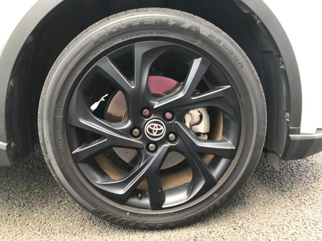 Ｃ－ＨＲ Ｇ　モード　ネロ　セーフティプラスＩＩ　ディスプレイオーディオ　パノラマビューモニター　ハーフレザーシート　シートヒーター　レーダークルーズコントロール　クリアランスソナー　ブラインドスポットモニター（11枚目）