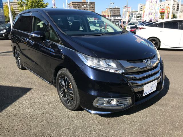 オデッセイハイブリッド ハイブリッドアブソルート・ホンダセンシングEXパック 純正8インチナビ フルセグTV バックカメラ ETC 後席フリップダウンモニター ホンダセンシング 純正17インチアルミ 両側電動スライドドア レーダークルーズコントロール 衝突軽減 レーンアシスト(3枚目)