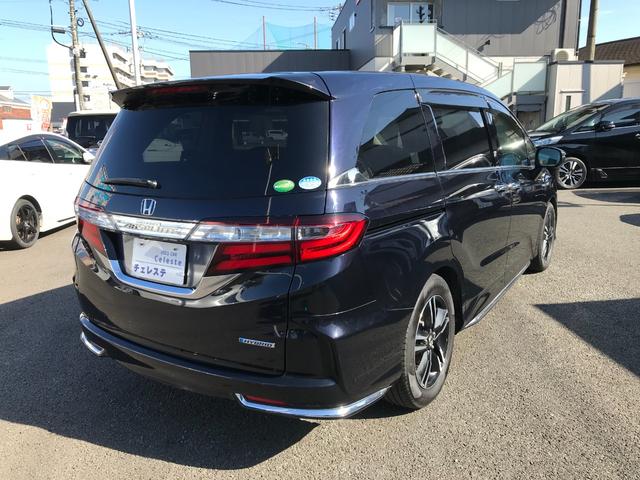 オデッセイハイブリッド ハイブリッドアブソルート・ホンダセンシングEXパック 純正8インチナビ フルセグTV バックカメラ ETC 後席フリップダウンモニター ホンダセンシング 純正17インチアルミ 両側電動スライドドア レーダークルーズコントロール 衝突軽減 レーンアシスト(8枚目)